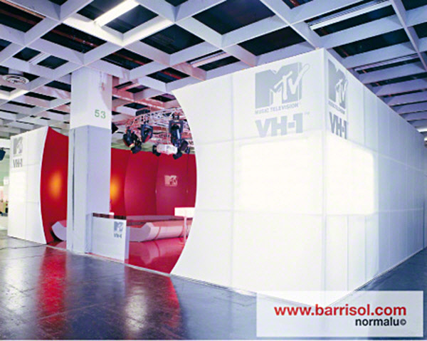 Stand crée par Barrisol pour MTV