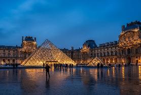 Louvre Museum Store